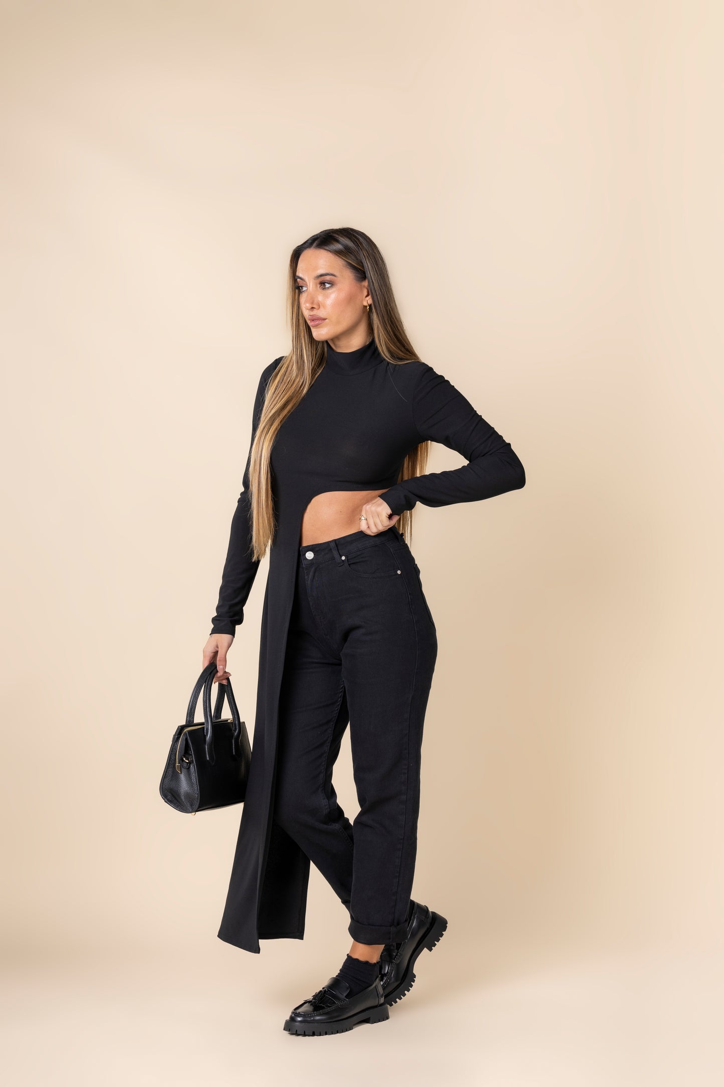 Black MomFit Jeans
