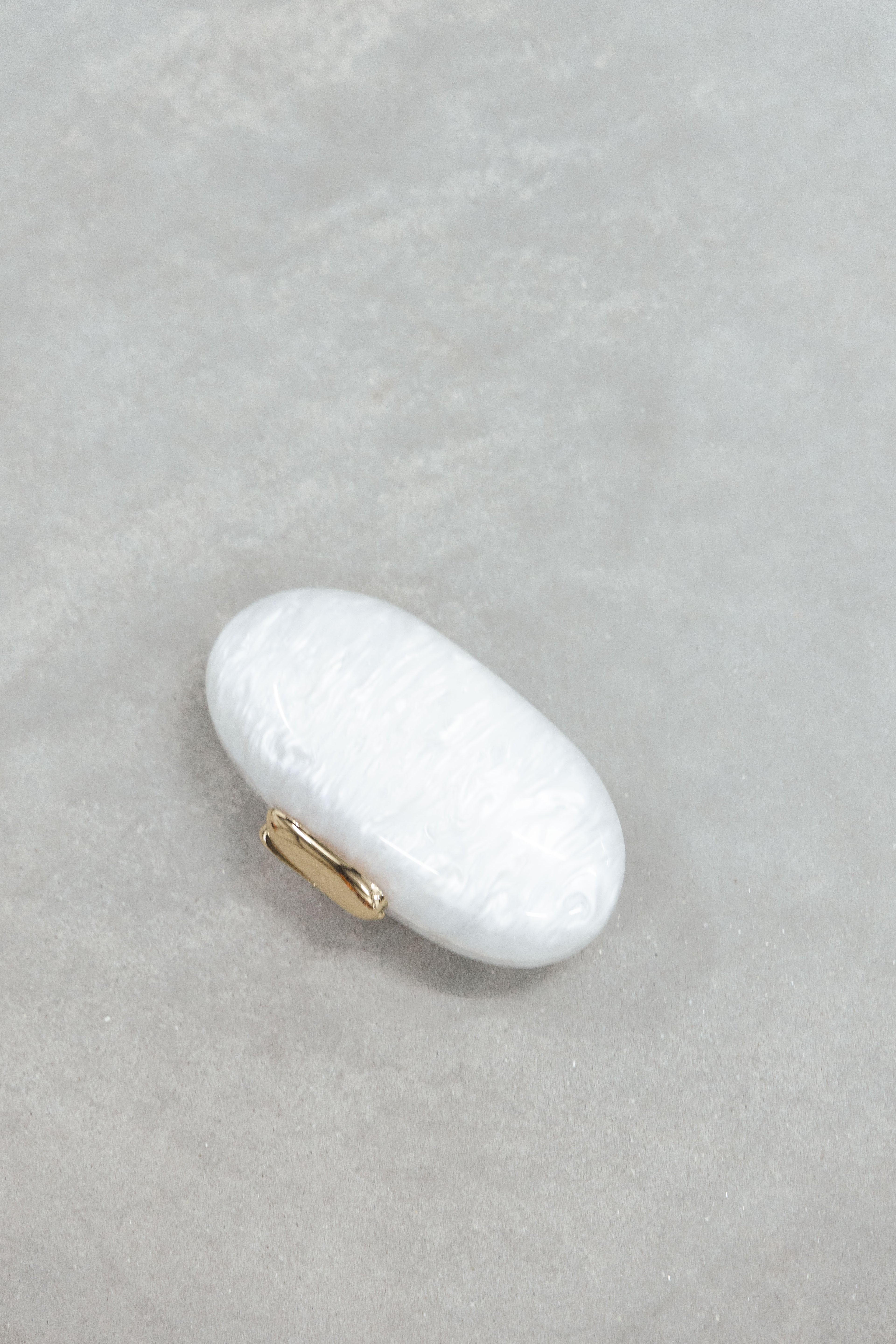 Clutch Pearl Capsule