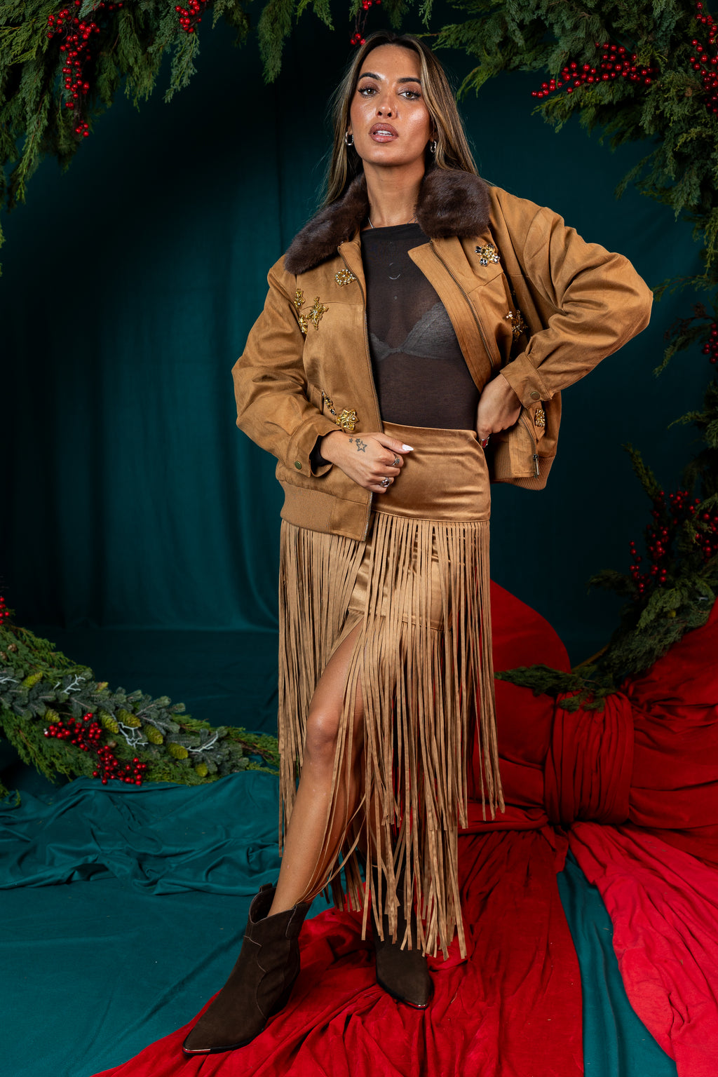 Saia Fringe Suede Touch