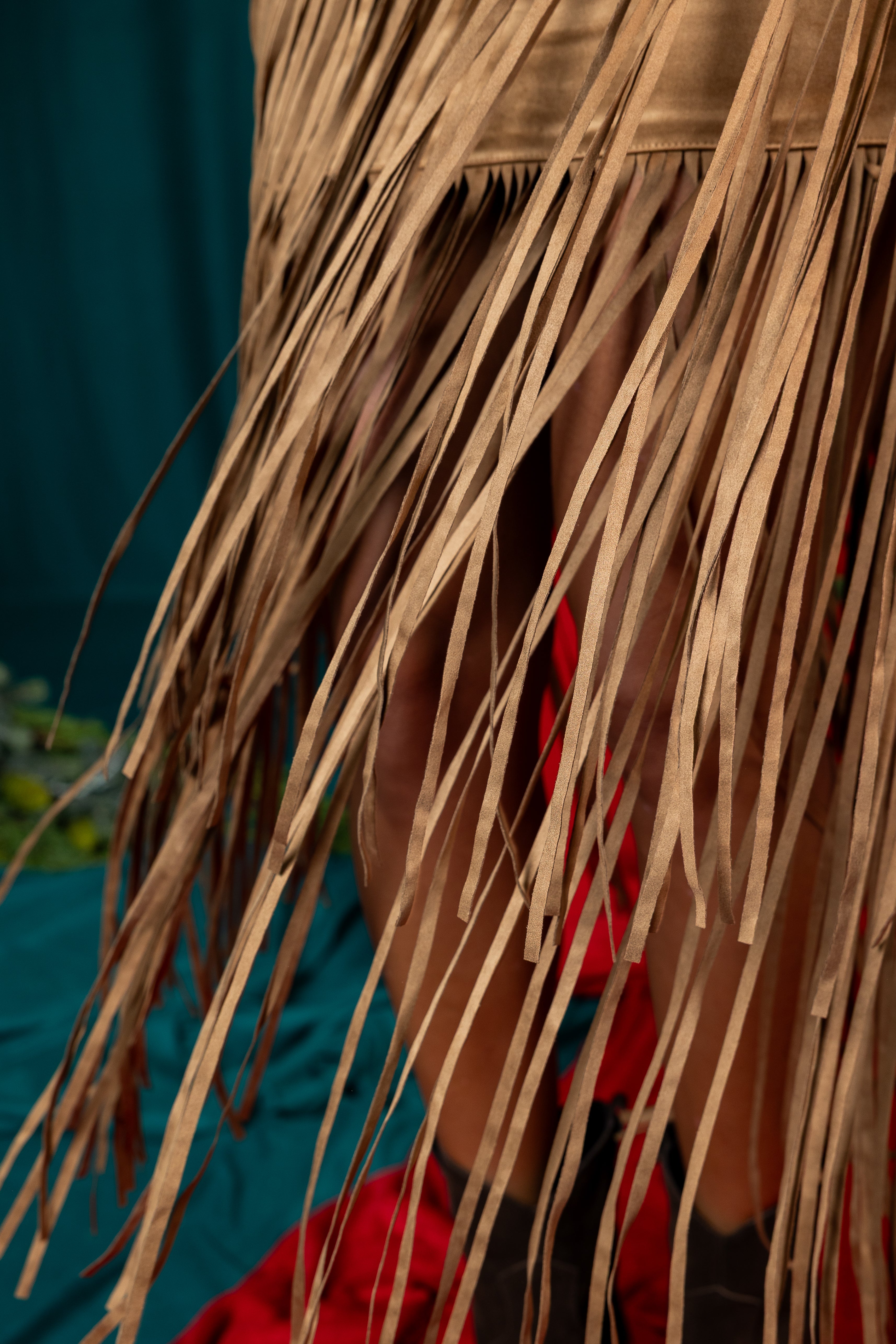 Saia Fringe Suede Touch