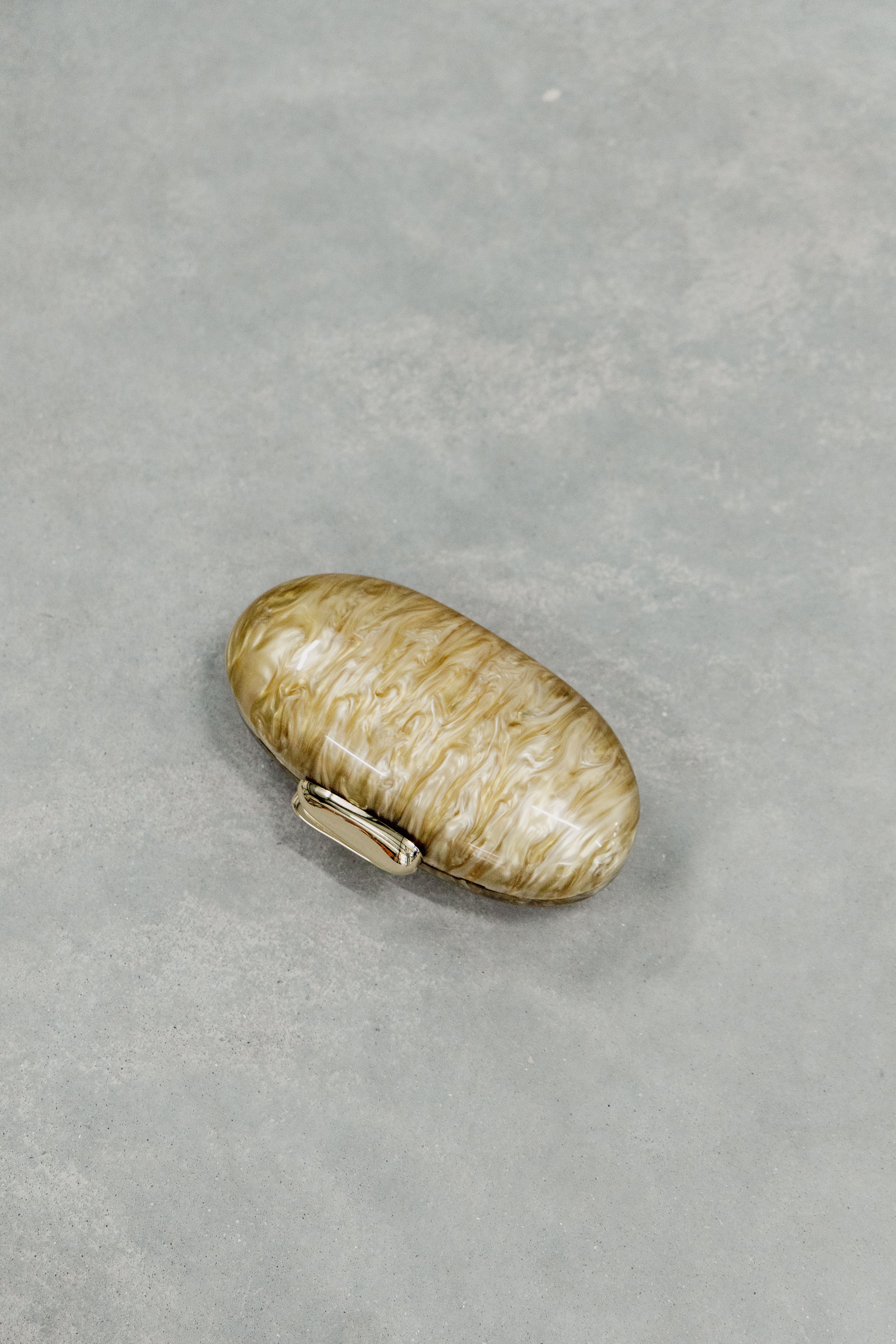 Clutch Pearl Capsule