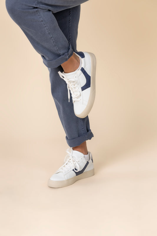 W&Blue Sneakers