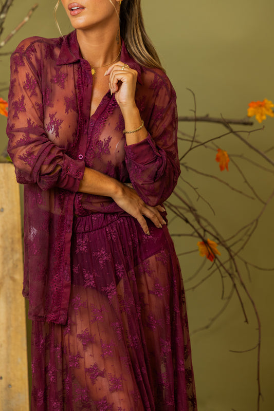 Camisa Blossom em Renda